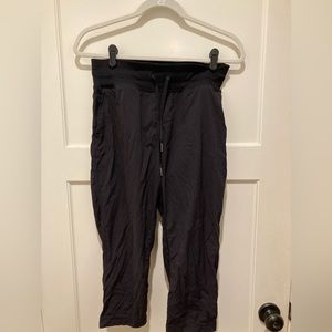 Lululemon Dance Studio Crop Size 6